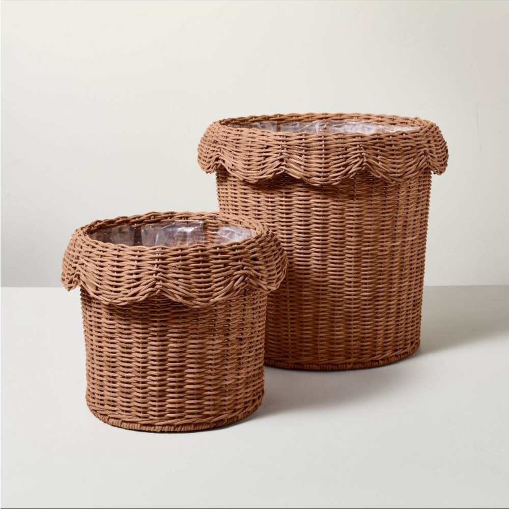 Hearth & Hand™ with Magnolia 12"x12" Scalloped Rattan Planter Basket NWT - Picture 3 of 4